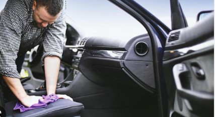 Imagen de la noticia: Dos trucos para eliminar el mal olor de tu vehículo