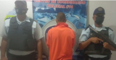 Imagen de la noticia: Municipio Jesús Enrique Lossada: Detienen a sujeto que intentó asesinar con un cuchillo a cuatro integrantes de su familia