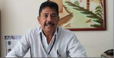 Imagen de la noticia: Lcdo. Luis Arroyo: “El estudiante no puede ejercer la función del docente”