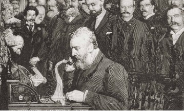 Imagen de la noticia: Un día como hoy, 7 de febrero en la historia: 1876 en Estados Unidos, Alexander Graham Bell patenta la invención del teléfono