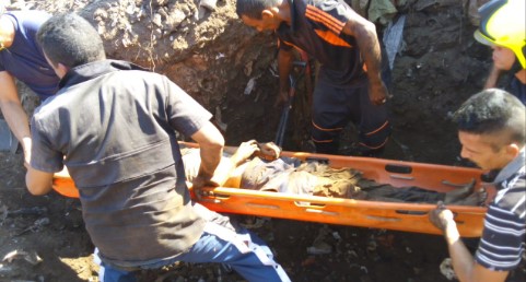 Imagen de la noticia: Municipio Cabimas: Cuerpo de Bomberos extrajo cadáver en el sector Barlovento