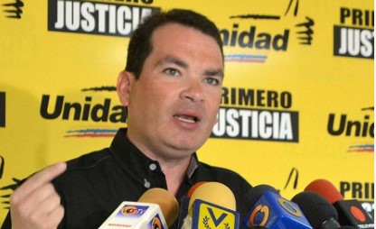 Imagen de la noticia: Tomás Guanipa: “María Corina Machado no se puede inscribir en el CNE”