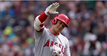 Imagen de la noticia: MLB: Los 10 jugadores mejor pagados de la MLB en 2024 si Shohei Ohtani firma un contrato de $600 millones