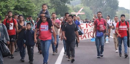 Imagen de la noticia: México: Daran «libre tránsito» para actual caravana de migrantes