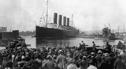 Imagen de la noticia: Un día como hoy, 10 de abril en la historia: 1912 zarpa el lujoso trasanlántico Titanic desde el puerto de Southampton (Reino Unido) con destino a Nueva York