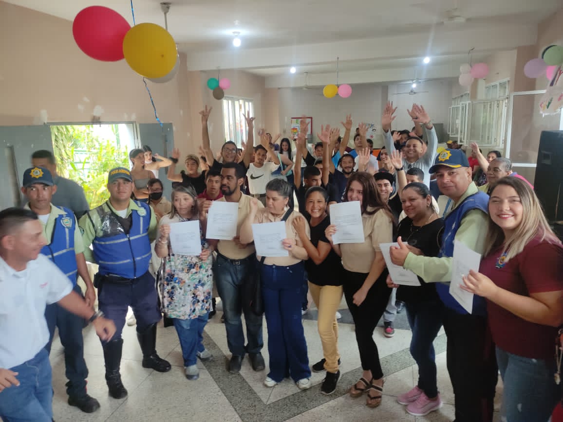 Imagen de la noticia: Municipio Cabimas: Inces certificó a estudiantes, docentes y representantes del área de Gastronomía de Telbcol