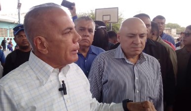 Imagen de la noticia: Municipio Cabimas, Manuel Rosales: “todos los políticos queremos ser Presidente pero lo importante es como vamos a solucionar esta tragedia”