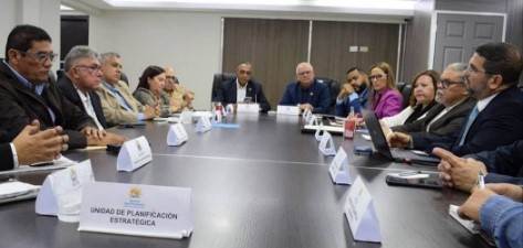 Imagen de la noticia: Asociación de Alcaldes del Zulia evaluó propuesta para la creación de Zona Económica Especial en la región