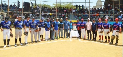 Imagen de la noticia: Municipio Santa Rita: Ganó equipo Petroleros del Zulia durante encuentro de Béisbol en La Parroquia El Mene