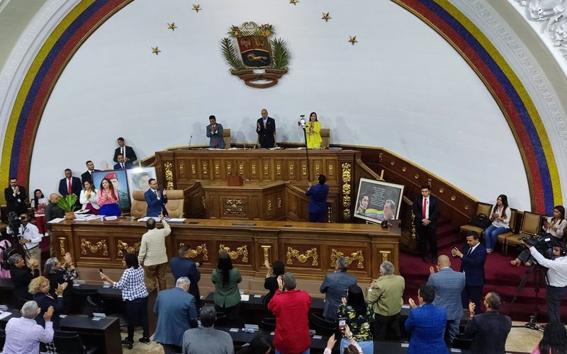 Imagen de la noticia: Parlamento venezolano aprueba referéndum consultivo sobre el Esequibo