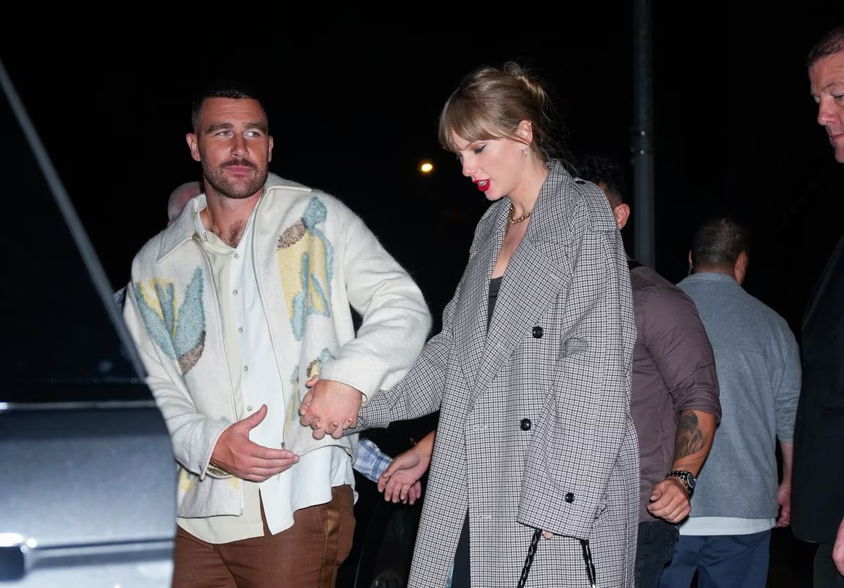 Imagen de la noticia: Taylor Swift confirma su romance con el jugador de la NFL Travis Kelce