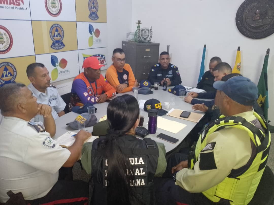 Imagen de la noticia: Municipio Cabimas: Cuerpos de Seguridad afinan estrategias para el control en la venta de Fuegos Artificiales