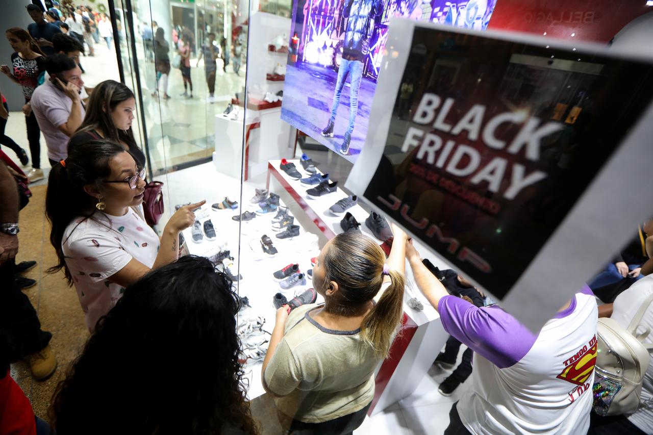 Imagen de la noticia: Cámara de Comercio Electrónico estima descuentos de hasta 40% este Black Friday