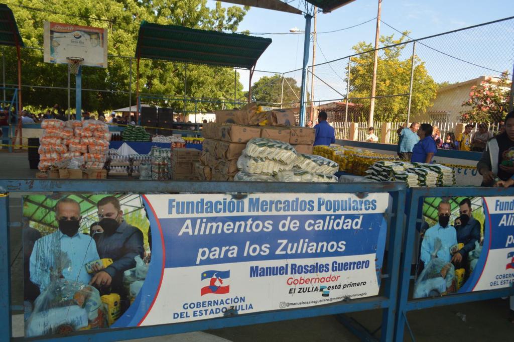 Imagen de la noticia: Municipio Santa Rita: Gobernador Manuel Rosales y alcalde Alenis Guerrero ofrecen Mercado Popular