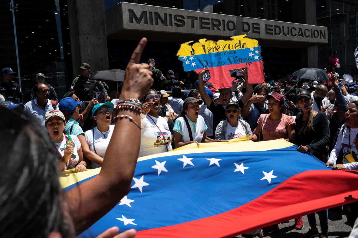 Imagen de la noticia: Docentes convocan protesta en Caracas para el Día del Maestro