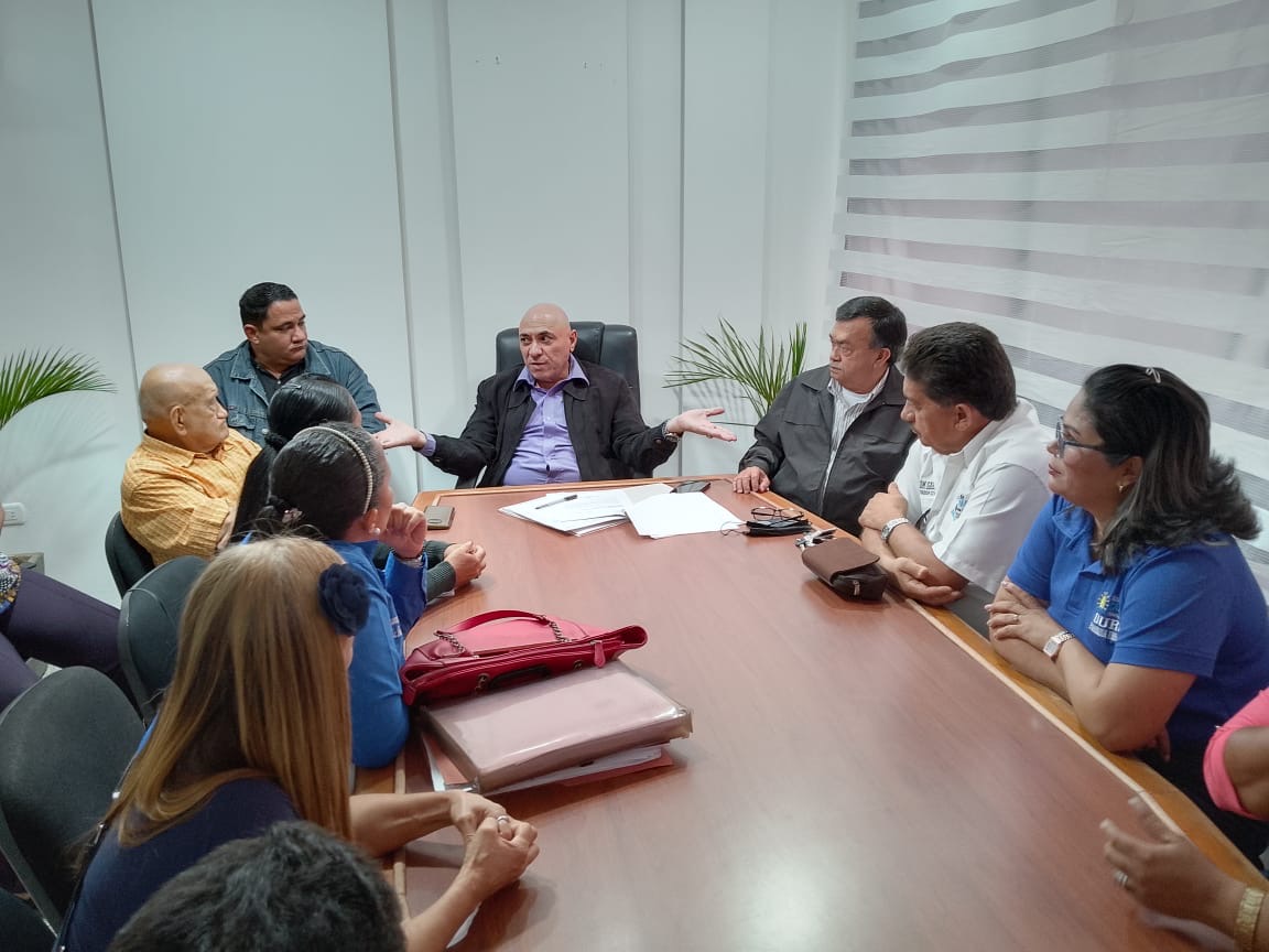 Imagen de la noticia: Municipio Cabimas: Registradores sostienen reunión de trabajo con el Alcalde Nabil Maalouf