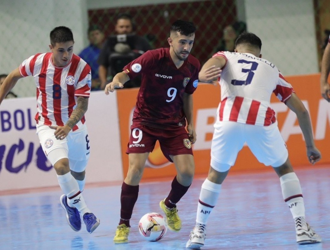 Imagen de la noticia: La Vinotinto venció 4-1 a Paraguay y quedó de tercera en la Copa América de futsal