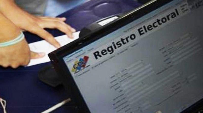 Imagen de la noticia: Partidos y ONG del país comienzan cruzada para estimular el voto joven para las presidenciales