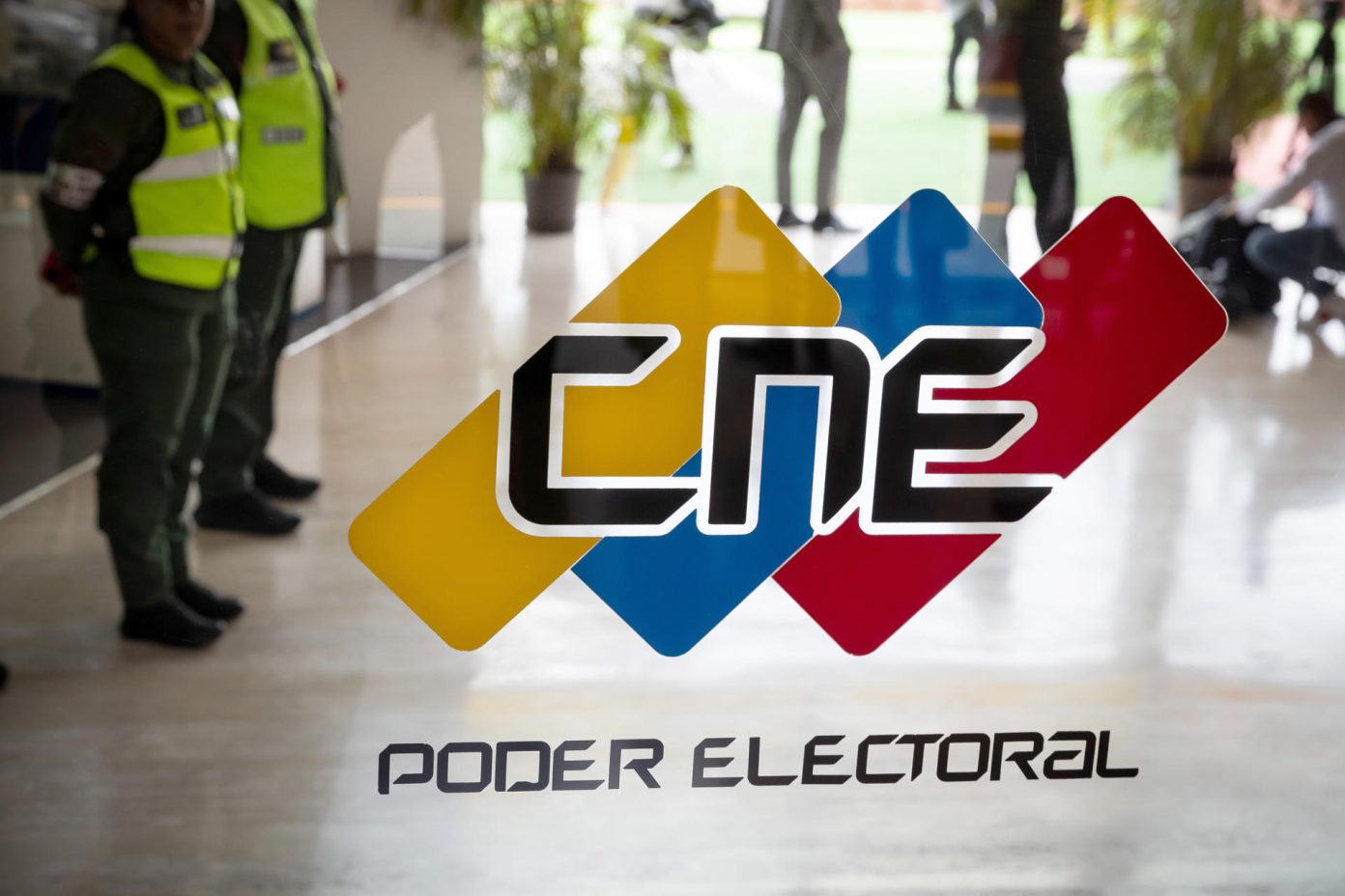 Imagen de la noticia: CNE no acepta la adhesión de UNT a la candidatura de Edmundo González