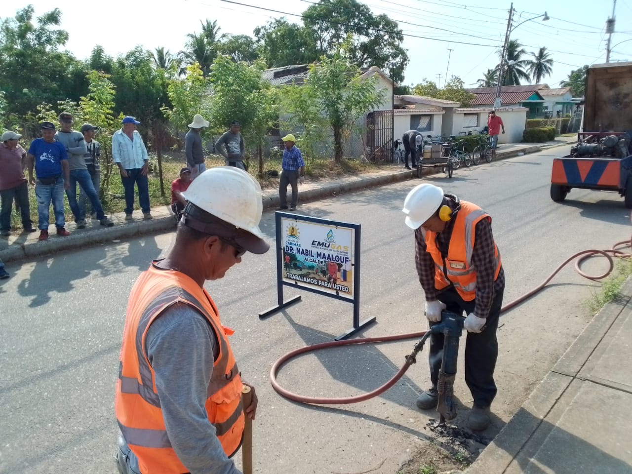Imagen de la noticia: Municipio Cabimas: EMUGAS trabaja para restablecer servicio de gas doméstico en la calle 5 de Julio de la parroquia Punta Gorda