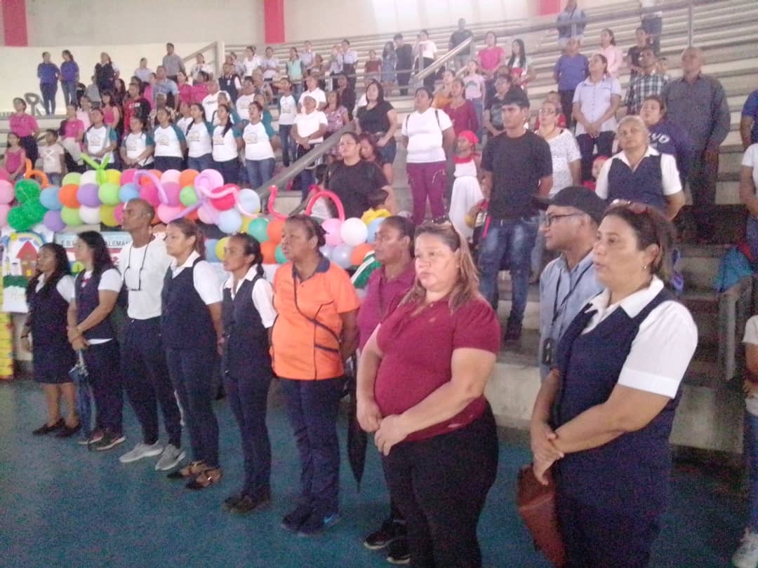 Imagen de la noticia: Municipio Cabimas: Más de 32 Instituciones Educativas participaron en la gran Gala de Valores 2024